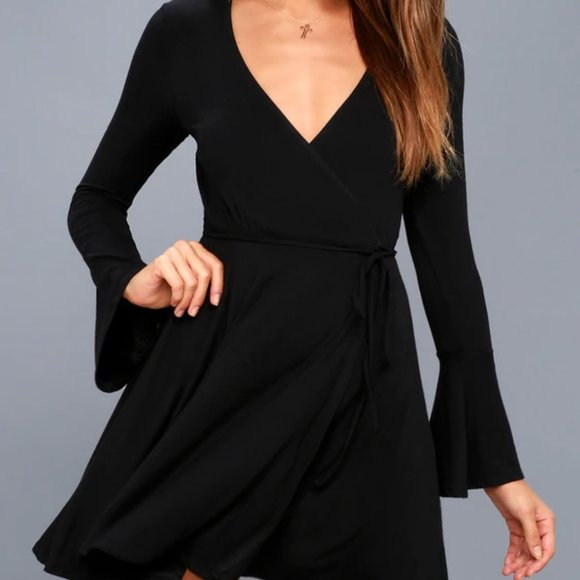 Lulus Small S Black Plot Twist Flounce Sleeve Stretch Flirty Mini Wrap‎ Dress - Picture 2 of 8